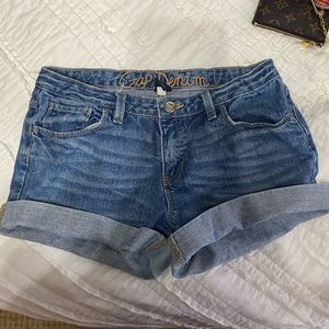 Gap shorts